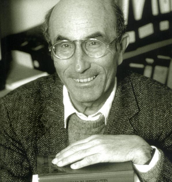 Phenomenology, Embodiment, and the Biology of Lifelines: